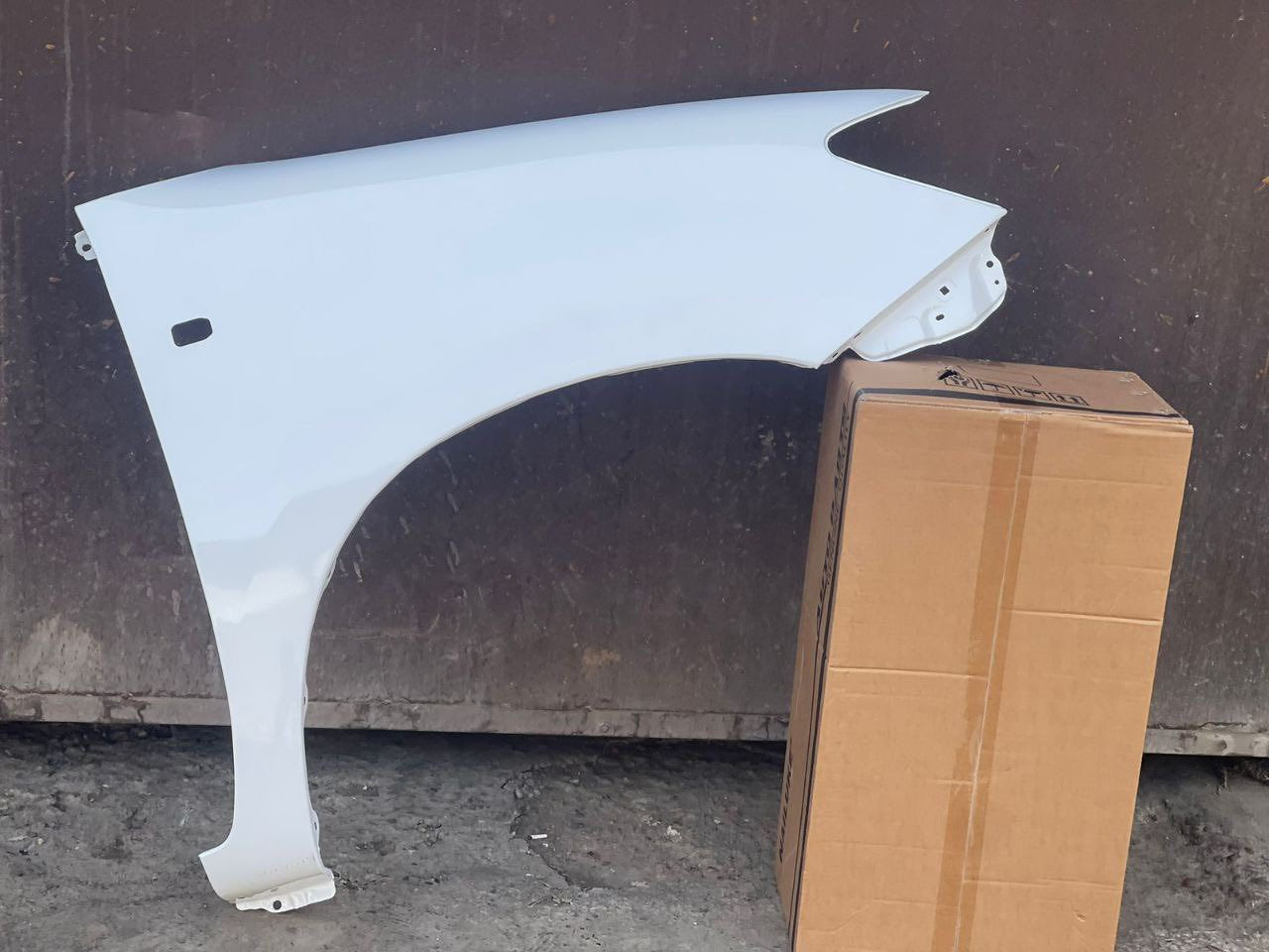 السلام عليكم 
تعلن شركه الزهراء عن توفر 
ادوات بيك اب هايلوكس 
دعاميه إماميه 
فول لايت 
شباك 
بنيد 
جاملغات 
دعاميه خلفيه 
باب خلفي 
بدنه 
بك لايت 
مرايات جانبيه 
سبايدرات 
راديتر ماء 
راديتر تبريد 
ادوات حداديه 
السنك مجمع مينا 
للاستفسار مراسلة الصفحه
اوالاتصال *********** 
يتوفر توصيل للجميع المحافظات
