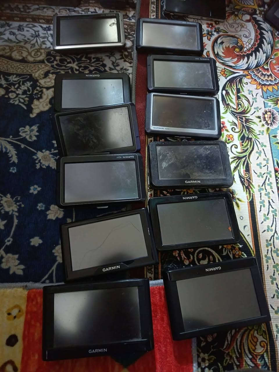 اجهزت جي بي اس كارمن ألماني عربي للبيع الاتصال على الرقم ***********
