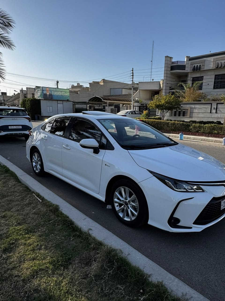 سلام عليكم
كورلا هايبرد مديل ٢٤ 
 رقم بغداد مكفوله 
ماشيه ٣٥ 
السعر ١٤٦ وبيه مجال بسيط 
***********
