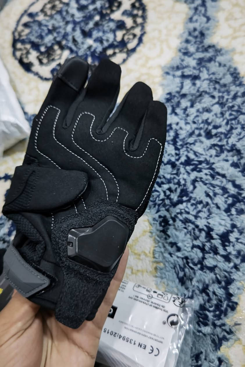 جفوف دراجه اصلي اربع قطع القطعه ب4


**إذا كنت صاحب هذا الإعلان وتريد حذفه لأي سبب، رجاءا أرسل رسالة إلى الدعم الفني**