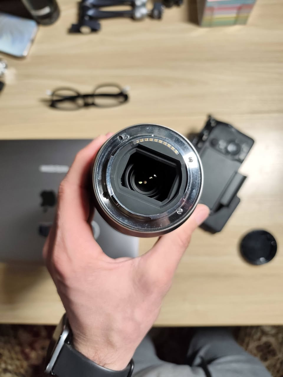 متوفرة عدسة تامرون سوني للبيع
 17-28mm / f2.8 
نظافة تقريباً 90% 
سليمة وشغالة 100%


**إذا كنت صاحب هذا الإعلان وتريد حذفه لأي سبب، رجاءا أرسل رسالة إلى الدعم الفني**