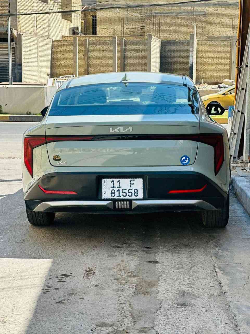 كي فور 2025 k4  
محرك : 2000 دوش 
ايرباك البردة طاك 
رقم بغداد شهداء 
لون سمنتي سياره جديده كلش
عداد ماشي : 17 الف
مكفوله شاصي ولغد تبريد ابلادي 
حادث سياره جاملغ امامي مصلح بارد
باقي سياره كفاله عامه 
عنوان : بغداد الشعب 

مواصفات 
1_بصمة 
2_تشغيل عن بعد 
3_ بصمة ابواب 
4_ بصمة جنطه 
5_شاشه متصل حجم كبير 
6_منافذ شحن خلفية 
7_سايد بريك كهربائي 
8_مانع انزلاق 
9_نقط عمياء 
10 _ ارضيات اصلية مدوشمه جلد 
11_رادار امامي وخلفي وجانبي 
12_فول حساسات توقف ذاتي 
13_لد امامي مع عدسات زنون
14_لد خلفي 
15_شحن واير لس 
16_كامره خلفية دقه hd 
17_تحكم وضعيات قياده 
18_فول تحكم ستيرن 
19_فول قيادة ذاتيه مع تحديد مسار 

للاتصال او  واتساب ☎️ 
***********
السعر / 165  وبيها مجال للشراي
