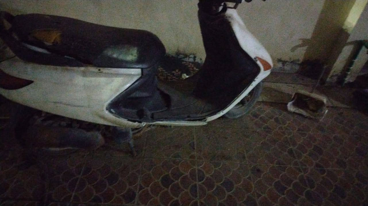 دراجه فراشه كلك جوم حديد فراشه شغاله كهربايات بس عوزه باتري تشحنه الكابريتر جديد التانكي جديد بل جيس تايرات جداد بس عوزه تجفيت سعر 150وبيه مجال مكاني الديوانية رقم الوتساب ***********
