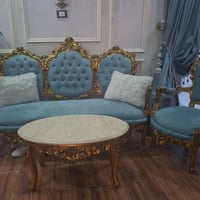 صالون • حكاية