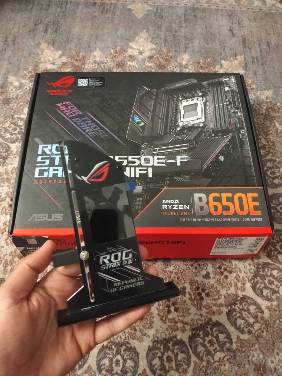 شرط الفحص والضمان
M.B ASUS ROG B650E جديد مستخدم اقل الشهر 

ROG HOLDER GPU RGB مع شاشة عرض معلومات غير مستخدم 

يتوفر توصيل للجميع المحافظات 
السعر 330 الف


**إذا كنت صاحب هذا الإعلان وتريد حذفه لأي سبب، رجاءا أرسل رسالة إلى الدعم الفني**
