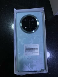 جهاز HONOR X9c جهاز جديد ما مستخدم بالباكيت ويا غراضه ( شاحنه والكفر)