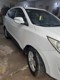 للبيع توكسان موديل 2012 خليجي رقم بغداد انكليزي بإسمي بيهه صبغ ربع الب...