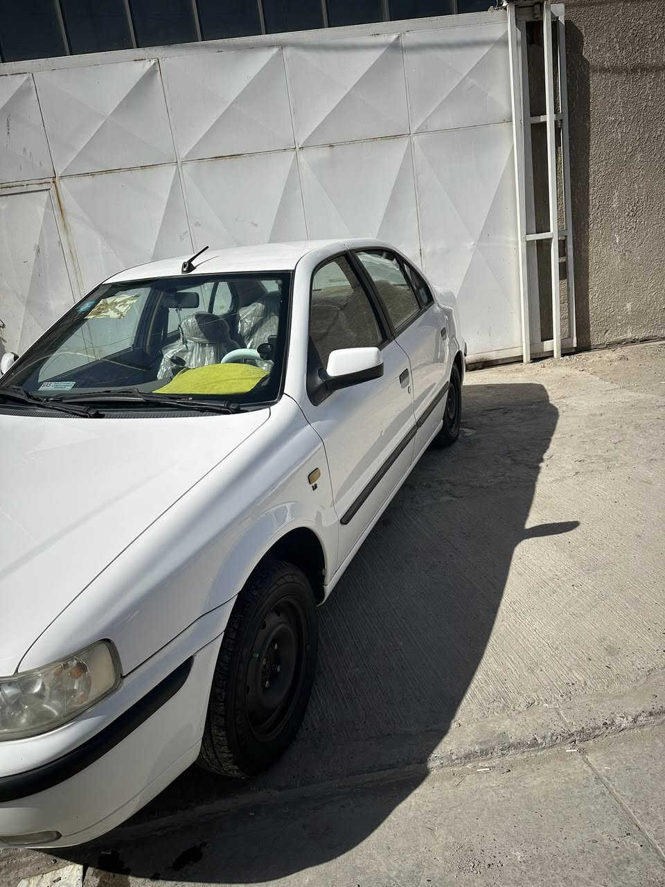 سلام عليكم سيارة سمند موديل2011 سيارة كفالة عامة عنوان بغداد ‭0771 974 5190‬
