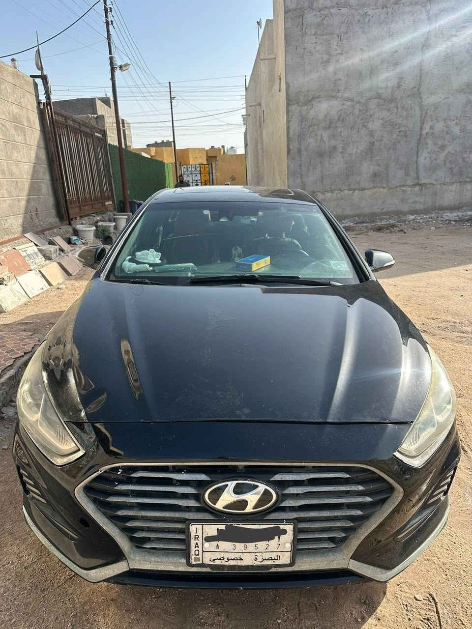 للبيع بسعر مناسب— Hyundai Sonata sport limited 2019 وارد أمريكي
سوناتا 2019 سبورت لون اسود ، رقم بصرة باسمي 
بدون حادث السياره سرقة دعاميات والصور موجوده 
🔹 شاشة كبيرة �🔹 نظام Apple CarPlay + Android Auto 📱�🔹 شاحن وايرلس سريع ⚡📱�🔹 نظام تحديد مسار (Lane Assist)ورادار امامي  بحاجه الى  برمجة �🔹 بصمة تشغيل ودخول�🔹 فتحة سقف�🔹 كراسي جلد نظيفة�🔹 تدفئة بالكشنات �🔹 ستيرن رياضي حرف D تحكم ستيرن�🔹 Bluetooth + USB
❄️ تبريد خلفي�❄️ قطعتين تبريد منفصل (Dual Climate)
‎🔹 أوتو هولد للتوقف�🔹 سايد بريك بصمة إلكتروني
✔️ محرك وكير  وشاصي مكفول �✔️ حدادية جديدة�✔️ تبريد ممتاز ثلج 
بيها ضربة بالباب واضحه بالصور وبالصندوق 
السعر133 ورقة  قابل للتفاوض بالمعقول
رقم هاتف :***********
