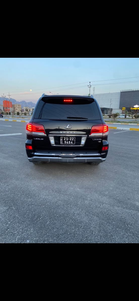 ***********
 لكزز  2014 ئيسترات خاس بيره قه مي دوبه يه 
 فول فول مواسه فاته 
سياره كه ١ پارچه ي به خي ئه و رو پايه  له سه ر شوخت
 زور كه م رويشتوه ١٣٥ كيلؤ مه تر رويشتوه 
  سياره كه زور پاكه به س ماشا الله ي دويت 
جه گو كاره بايو مه كينه و گيرو هه مو گياني به شه رت
 مه كينه ي نه كراوه ته وه ته نها ١ قه پاغي بؤ لاستيكيك 
 نرخي 280 وره قه و محامه له يه كي برا يانه 
 له دوبه وه هاتوه ٢ ده ستي كردوه هيج مه سره في تيا 
نيه 
 ٤ تايه يه ي لؤكي له ژيره 
*********** ڤايبه ر وات سالي له سه ره رانية, السليمانية
