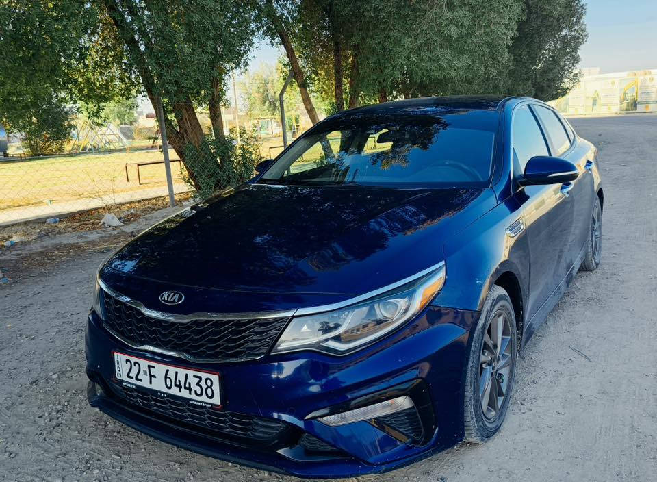 السلام عليكم 🤍
‏ كيا اوبتيما LX موديل 2020 🔥
‏ماشية 97 الف ميل▫️
‏رقم اربيل جديد  
‏السعر 139$🔥وبيها مجال 
‏______________________________
‏المواصفات:-🔸
‏1-محرك GDI 2400🚀
‏2-شاشه كبيره 3-ابل كار بلاي-أندرويد اوتو
‏4-كاميرا خلفيه  5-حساس خلفي
‏6-رادار جانبي▫️ 7-رادار امامي▫️
‏8-وضعيات قيادة 🏎️
‏-سبورت🔥 -ايكو🔥 -نورمال🔥
‏9-اشاير بلمري 10-وسائد هوائية في المقاعد
‏11-تحكم ستيرن جهتين 12-شاشه اعطال ⚙️
‏13-حاكية 14-بلوتوث 15-UBS
‏16-تحديد مسار 17-كروس مثبت سرعه
‏18-اوتو ستوب 19-زنون (Osram)
‏_دوشمه  وكاله سبايدر🕸️
‏______________________________
‏🔴 حادث  السيارة 3 قطع ▫️صندوق وجاملغ خلفي عكس السايق بأمريكا - وبارد شبر بجاملغ السايق بلعراق (بدون ايرباك) صور الحادث والسونار  خاص او واتساب
‏مكان السياره ؛ بغداد
‏للأستفسار ***********📞
