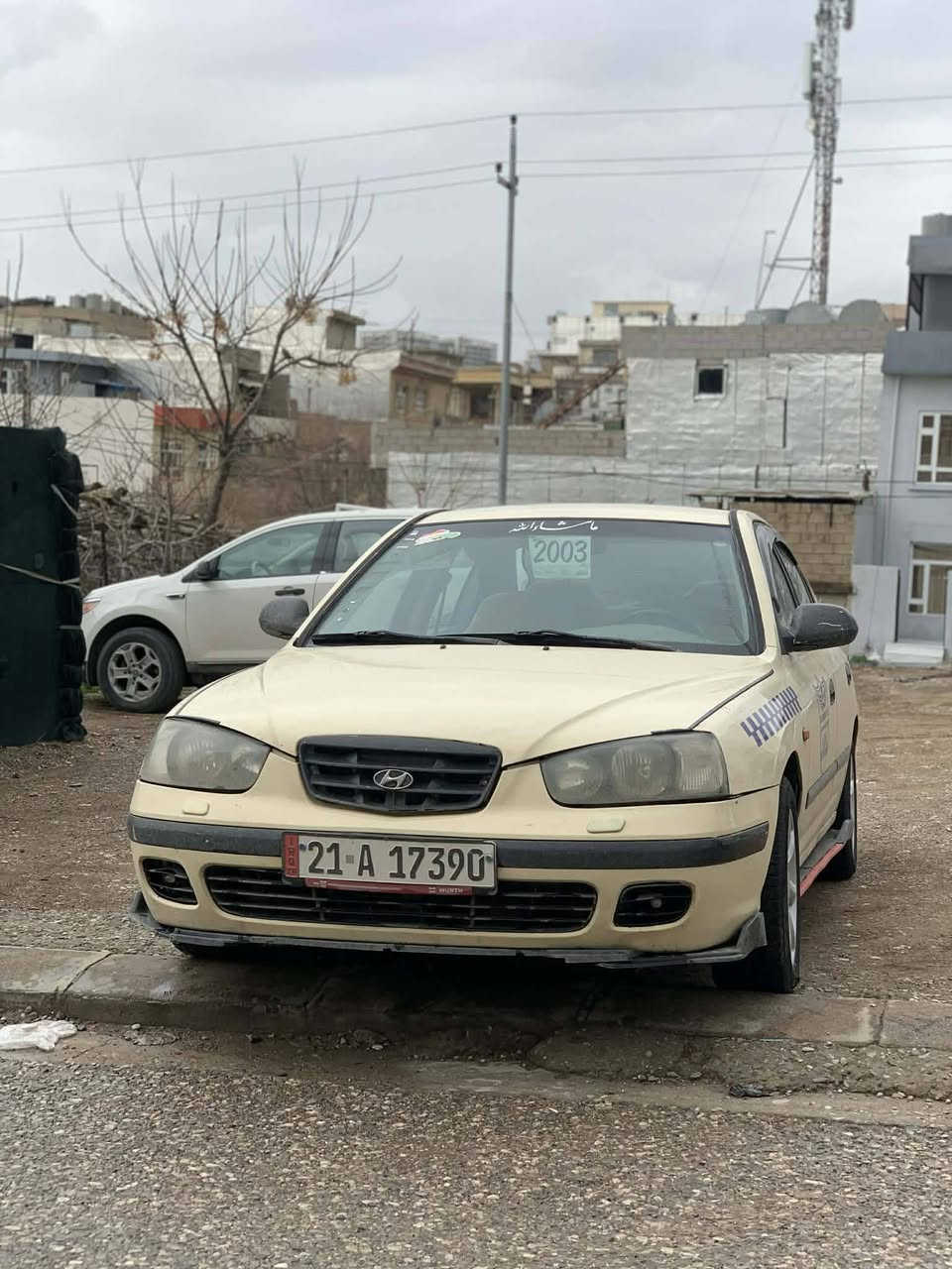 سەرەتا بە ناوی خوا
هۆندا تەکسی ٢٠٠٢

ئەم گوڵە جوانە بۆ فرۆشتن 

ماڵی کەسابەت

٤ جام کارەبا

کامل سپۆرت

ڕەقەم عەسڵی

ناو زەرد

ئێرباگی سوکان و داشبۆرد

گێڕ و مەکینە بە شەرتی ١٠٠ فیتەر بێ دوکاڵ و بوخار

بێ تەقەو ڕەقە

پلێتی تازەیە بەس سەنەوی ساڵێکە بەسەرچووە بە شەرتی تەحول و غرامە

٤ تایەو ویلی لۆک ویلی هەولێری

ناونیشان سلێمانی 

 ***********

ڤایبەری لەسەرە

سعری ٧٢ گاڵاو کەمێک معامەلە
