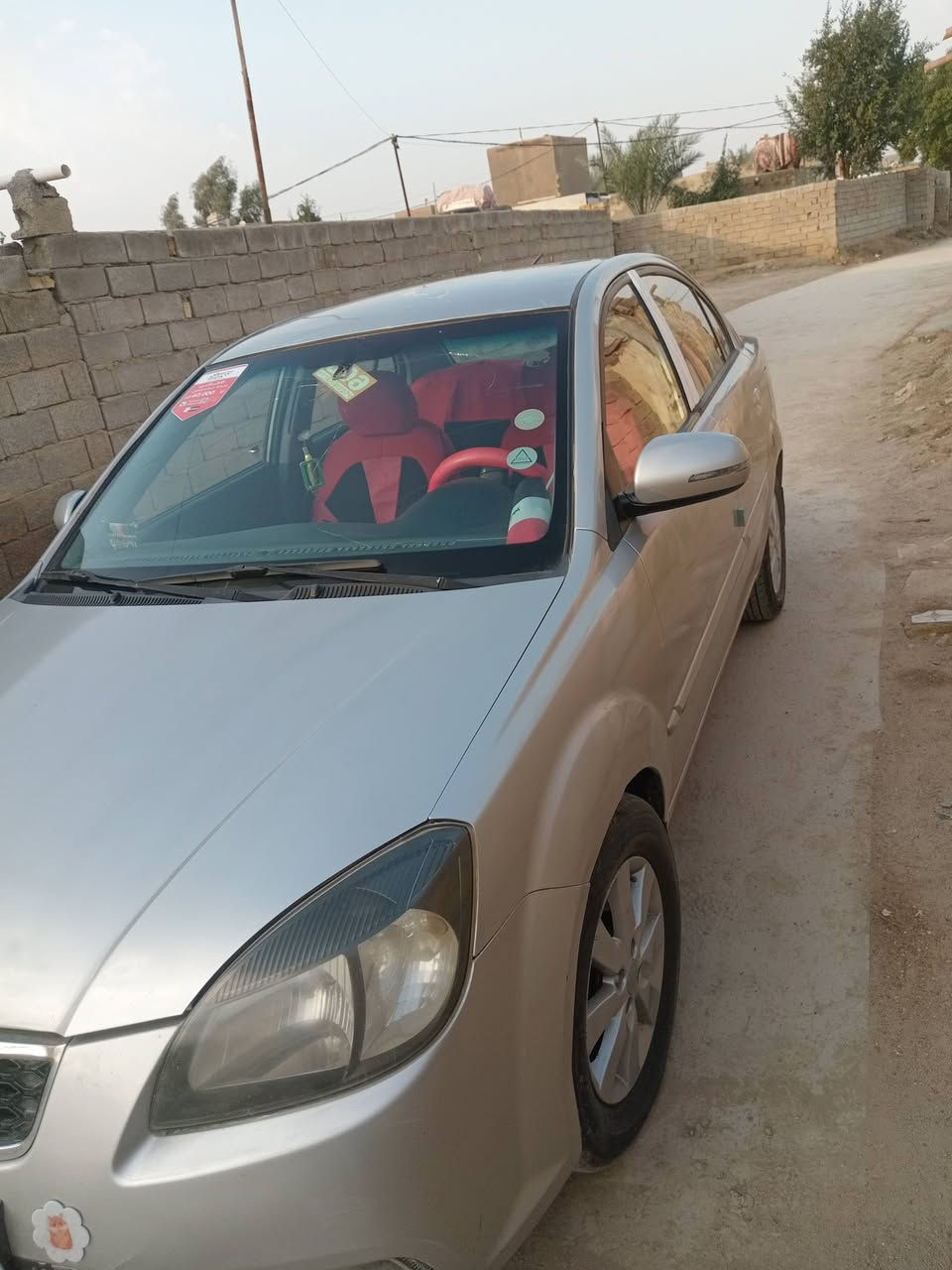 سلام عليكم كيا ريو ١٢ سياره حلوه وجاهزه مكينه وكير وحداده وكهربا ئيات وتبريد سنويه جديده السعر ٣٨ ناصريه ***********
