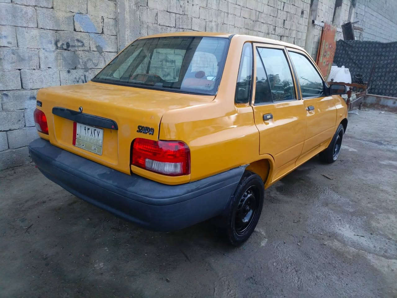 سلام عليكم سايبه موديل 11 مكينه وكير خير من الله شواصي نضيفه مصفره هيئه وغرامات السعر 23 وبيهه مجال رقم الهاتف ***********
