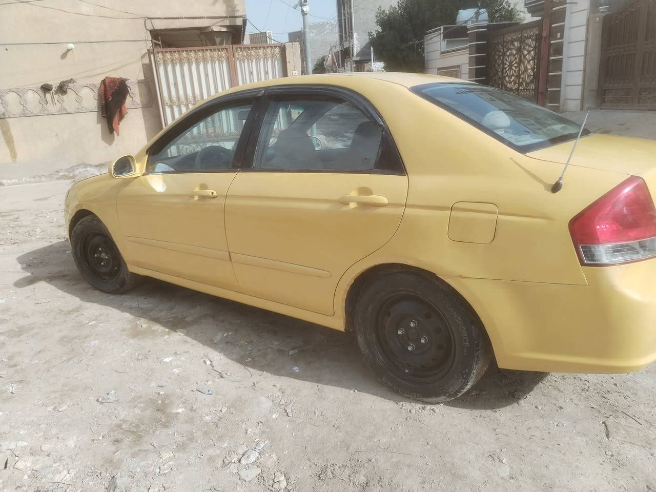 السلام عليكم
سبكترا موديل 2009 بابل الرقم انكليزي السنويه مجدده لنهاية 2029 مصفره مرور وهيئة حادثها جاملغ الخلفي الايسر فقط مكينه 2000 كهربائيات شغالة كيجات وصدر جديد كير ومكينه كهربائيات وتبريد مكفوله سعره 90 باسمي *********** عنواني الحله حي المهندسين
