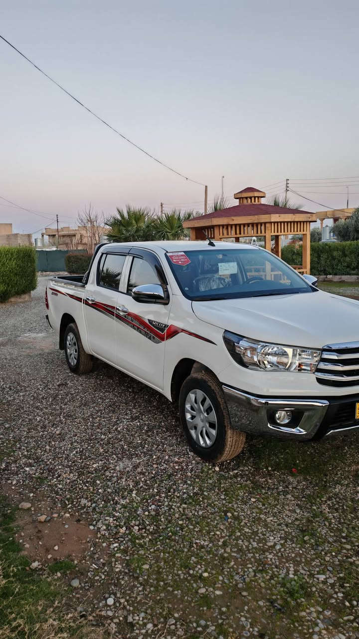 السلام عليكم
هايلوكس 2025 للبيع ناصي كير عادي رقم اربيل

ماشي 3400km بمعنى زيرو

السعر 265 

***********
