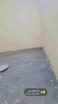 بيت للبيع مساحته 50مترا تقريبا متكون من غرفه وهول ومطبخ وحمام وطرمه مك...