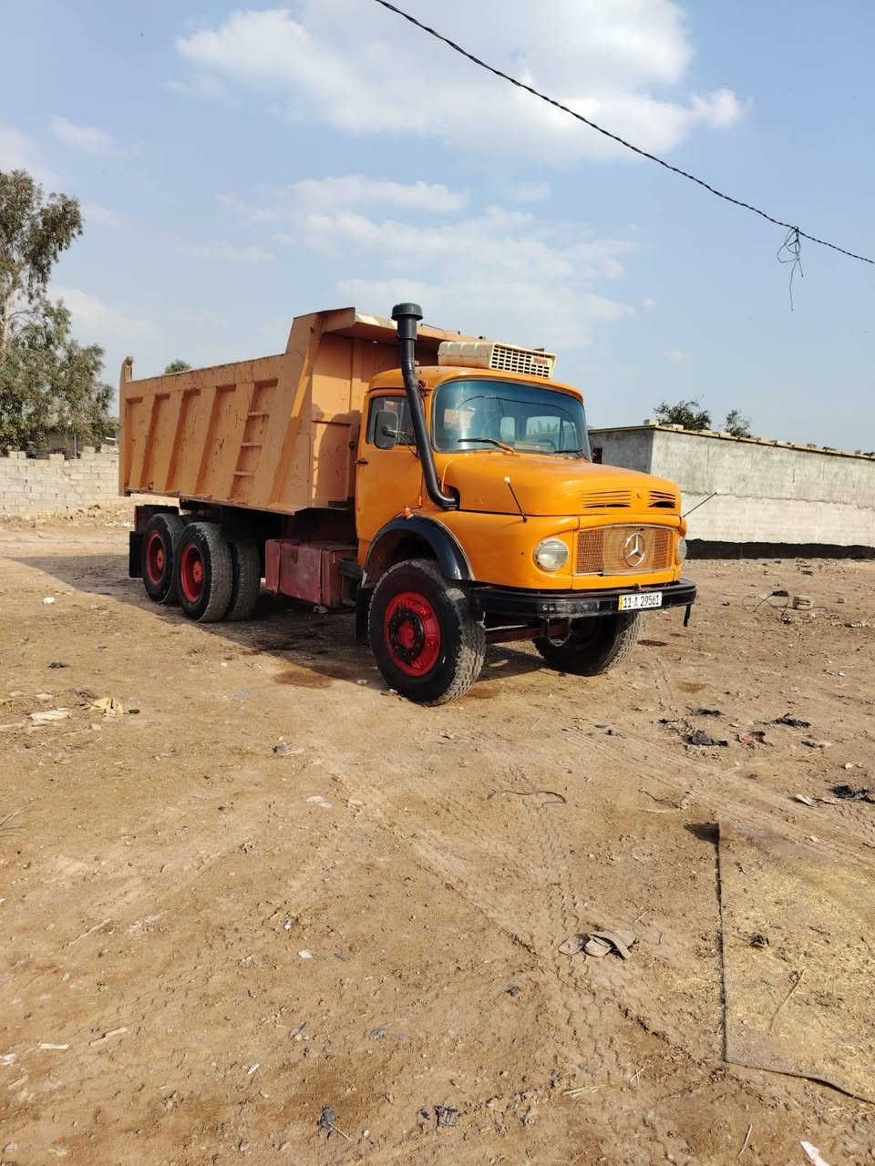 السلام عليكم اقجم للبيع موديل 79 ***********
