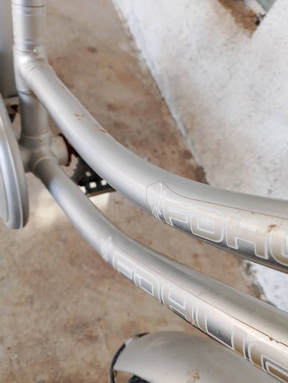 😱هەراج ئەم پاسکیلە نرخی 30هەزارە هەر زۆر تازەیە لاشە کەی و تایەکانیشی خەتی ماون مشتەریت تەلفوون بکە بۆ ئەم ژمارەیە 👇
***********
