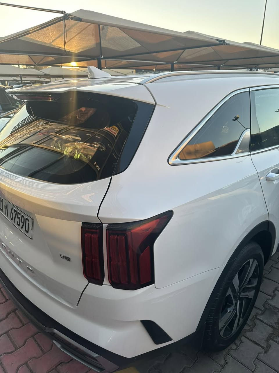 سلام عليكم 
سورنتو2021
موصفات 
بصمه 
جلد 
كامرات 
كراسي كهرباء
حساس امامي خلفي
بردات 
6سلندر
مري شفط
اشاره بل مرايه
بصمه ابواب 
7راكب
3قطع تبريد
شاشه جبيره
***********
   عنوان كربلاء***********
