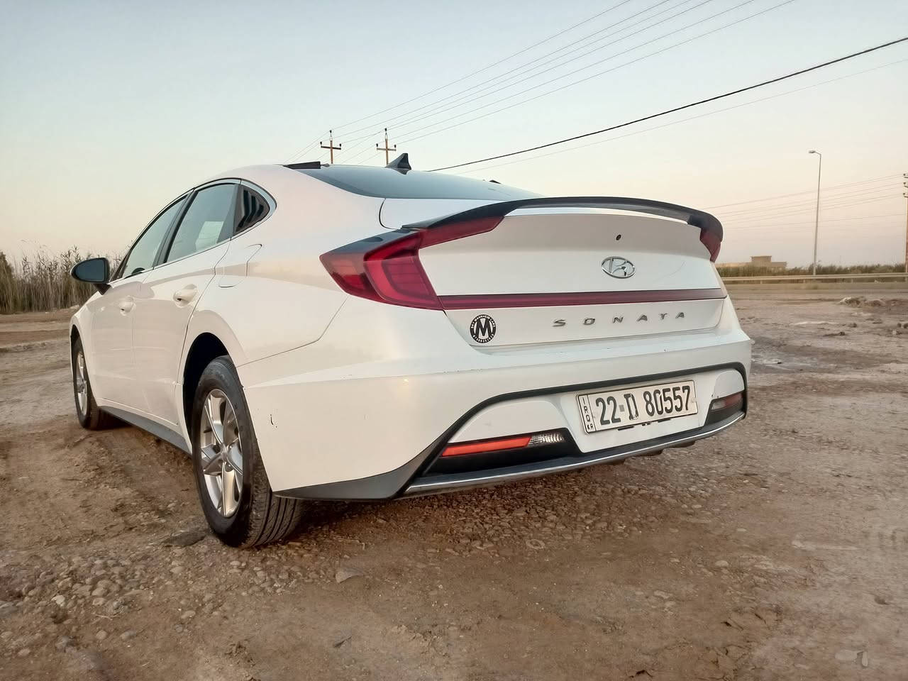 السلام عليكم
للبيع  هونداي سوناتا 2021 ضرر فقط البنيد السيارة كلشي بيهة على وضع الشركة مكانهة واسط الصويرة السعر 170
اي استفسار اتصل ***********

