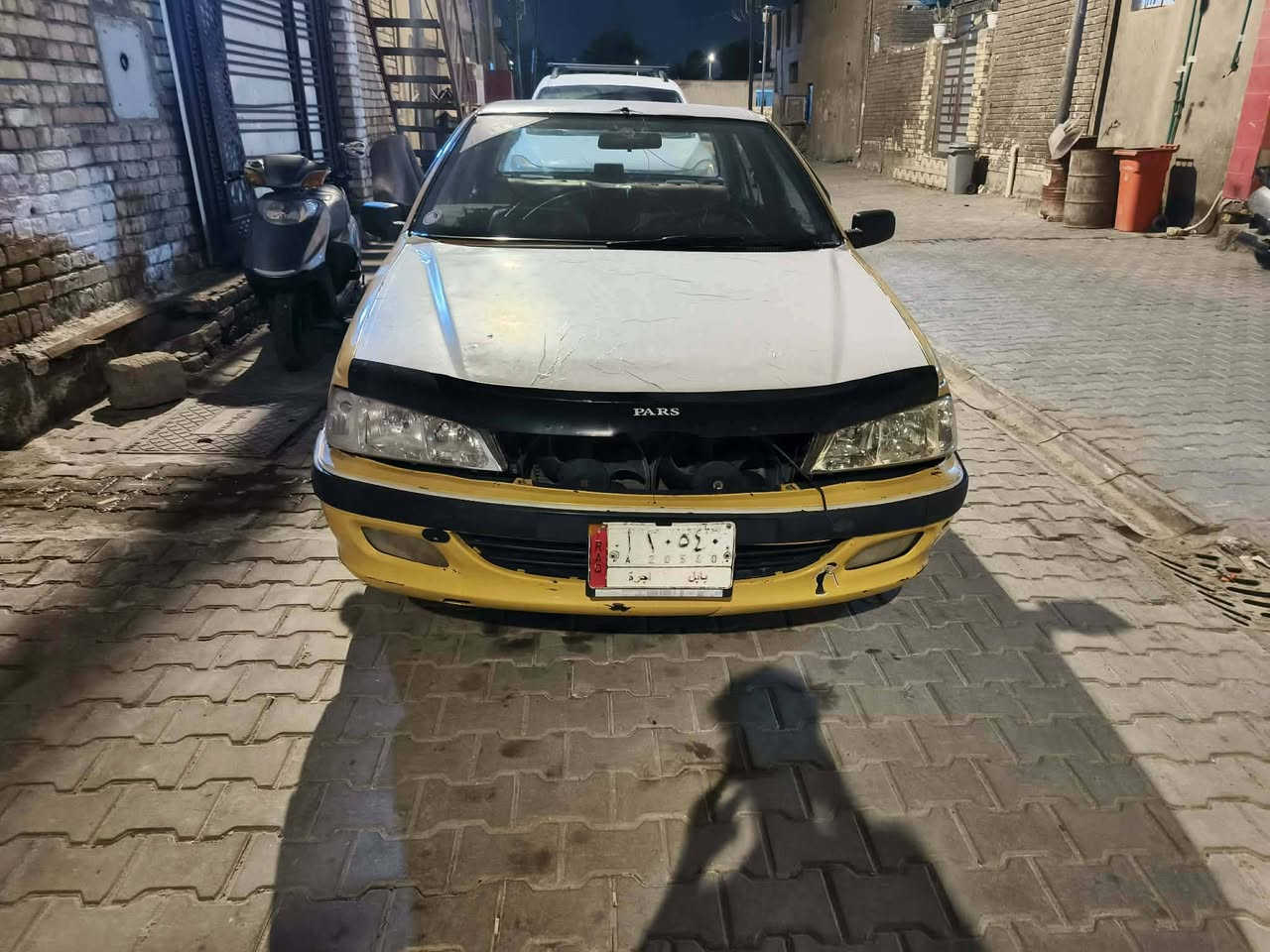 السلام عليكم من رخصت المدير الكروب بيجو بارس موديل 11 رقم بابل  سياره خير من الله مكينه كير حلين به  واسط هللات ملكطه غرامات مصفره هيئه مطلوبه 200 فقط السعر 28 رقم الهاتف ***********
