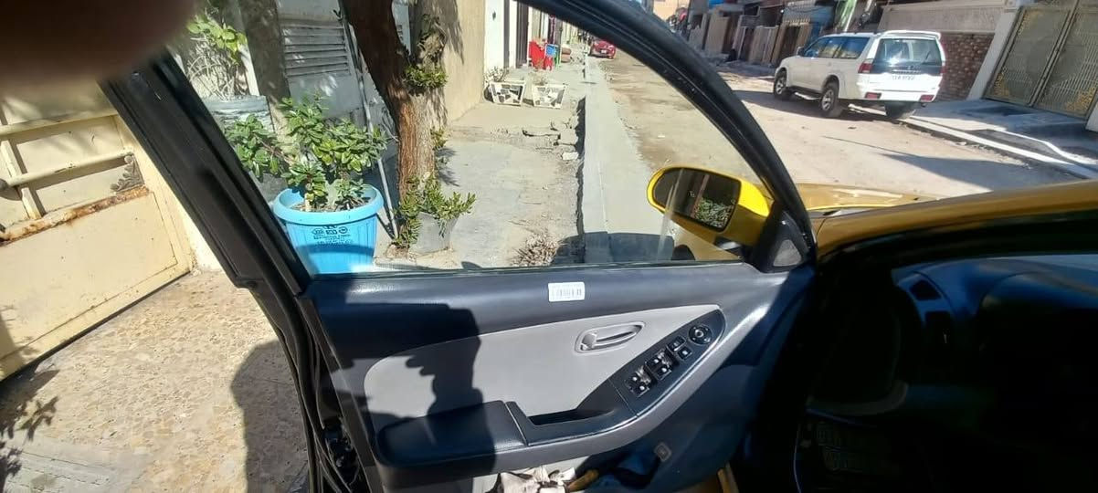 النترا موديل ٢٠٠٨ رقم انكليزي وهزة جديدة سنوية لغاية ٢٠٣١ اجرة مصفرة هيئة السعر ٧٥ للاستفسار الاتصال على الرقم *********** يوجد وات ساب
