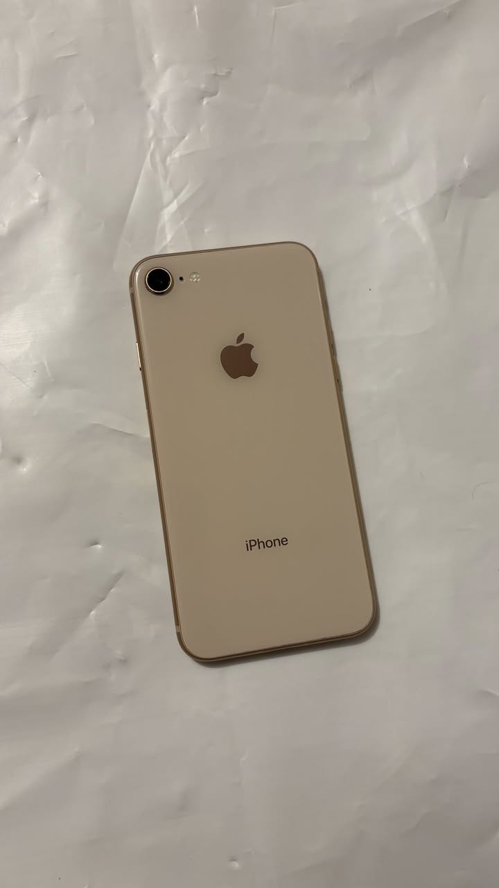 اجهزة للبيع نظيفات 
ريلمي  C30 سعرة 100
ايفون 8  ذاكرة 256 بطارية 100 مبدلة مع وصل ضمان سعرة 150
هيتفون ايفون جديد مامستخدم ب20
المكان طويريج الحولي


**إذا كنت صاحب هذا الإعلان وتريد حذفه لأي سبب، رجاءا أرسل رسالة إلى الدعم الفني**