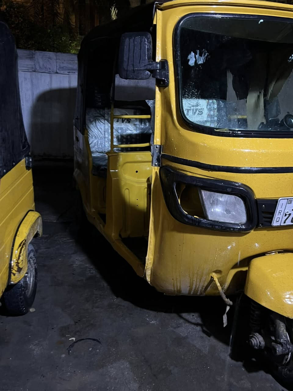 السلام عليكم تكتك موديل 20تبي اس مرقمه كامله وحلوه ومعمره تعمير كامل وتكتك حلوه ومال شغل سعره 6500وبيه مجال ***********
