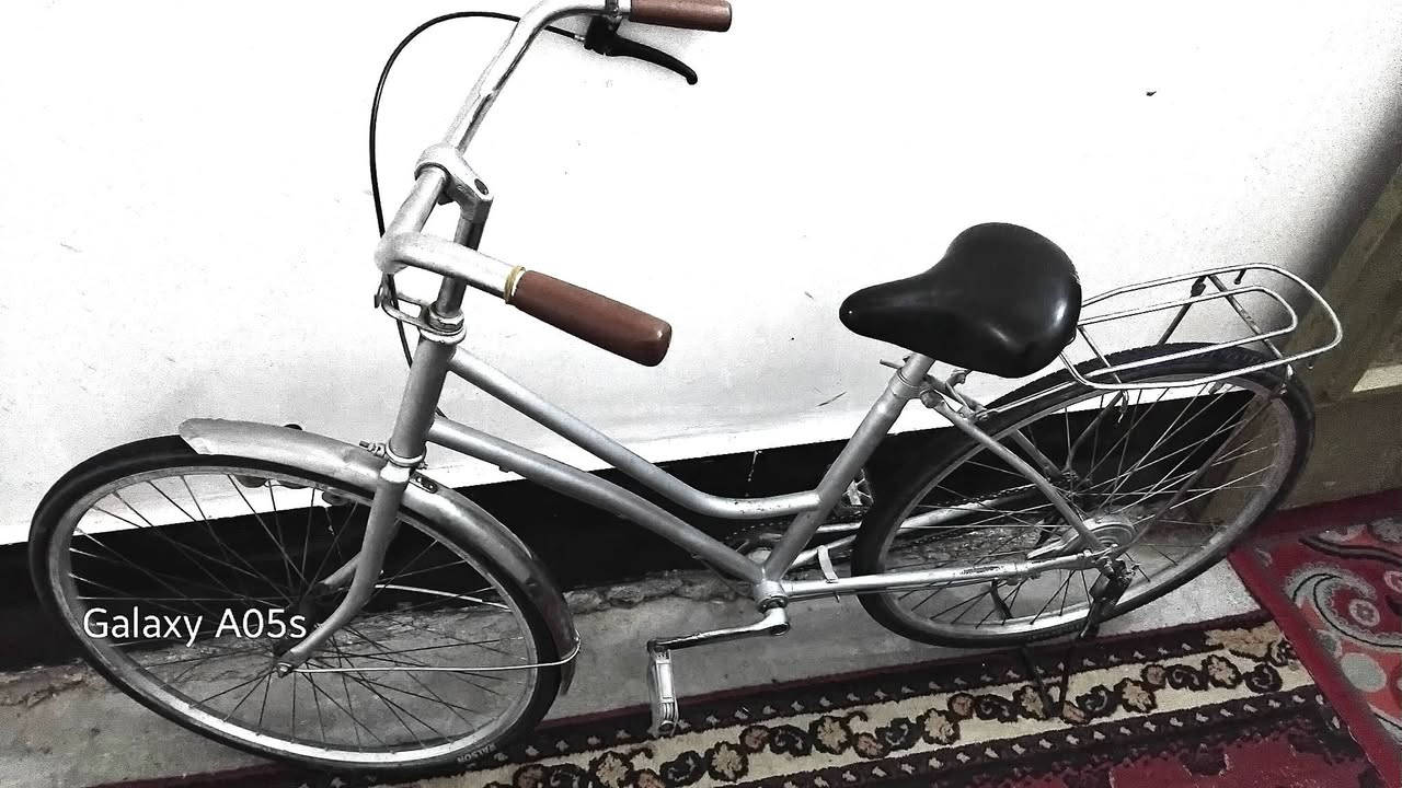 السلام عليكم بايسكل للبيع حجم 26
والسعر خاص


**إذا كنت صاحب هذا الإعلان وتريد حذفه لأي سبب، رجاءا أرسل رسالة إلى الدعم الفني**