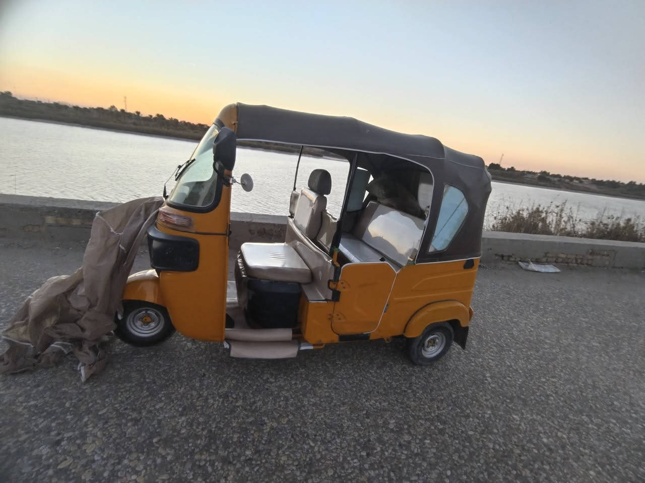 تكتك للبيع 22 رقم وسنويه مكلف بل نشر رقم راعيه ***********
