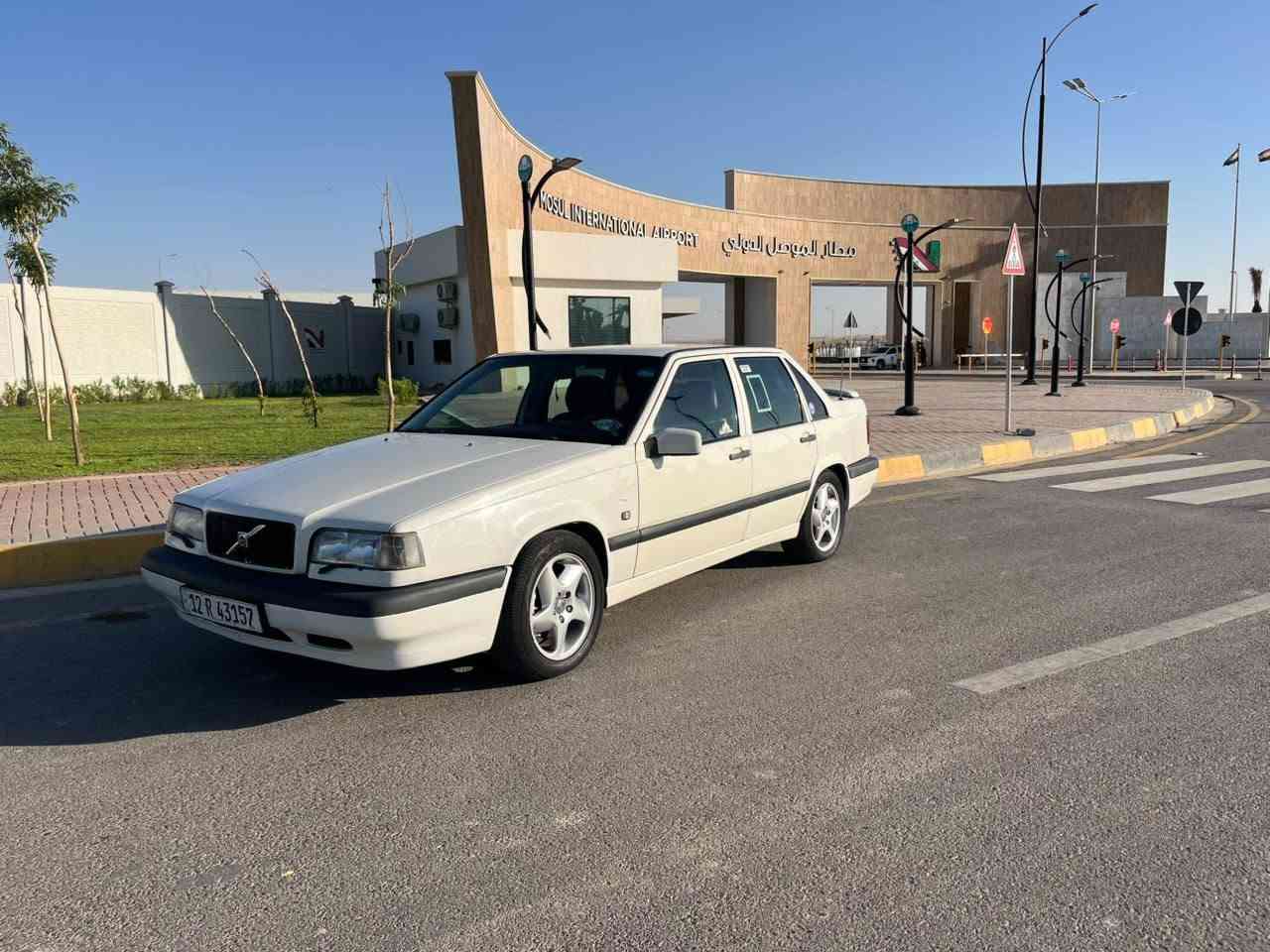 فولفو  850 موديل 93 سياره حيل نضيفه ومتعوب عليها ما يعوزها برغي بيها صبغ جاملغ خلف السايق فقط( تبريدها ثلج ) كير ومحرك جديد مبدلين
السعر ٦٠ وبيها مجال

بيع فقط بدون معارضة

***********
