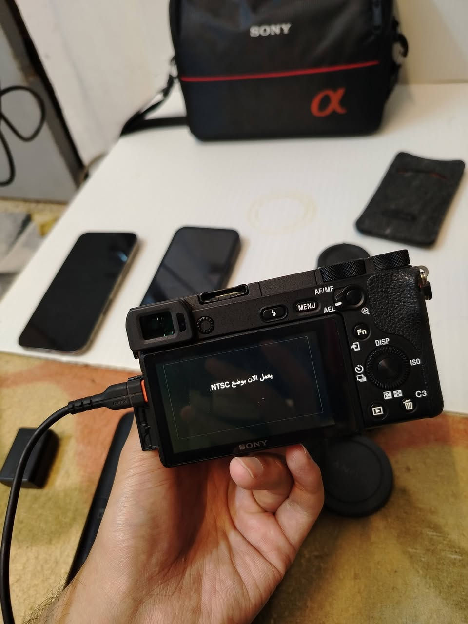 السلام عليكم كاميرا سوني  نضيفة جدا واستخدام قليل  شترها 15 الف   مع عدسة ١٨.١٣٥
مع بطاريتين  
مع رام 
وحقيبة سوني  السعر مليون قفل قفل


**إذا كنت صاحب هذا الإعلان وتريد حذفه لأي سبب، رجاءا أرسل رسالة إلى الدعم الفني**