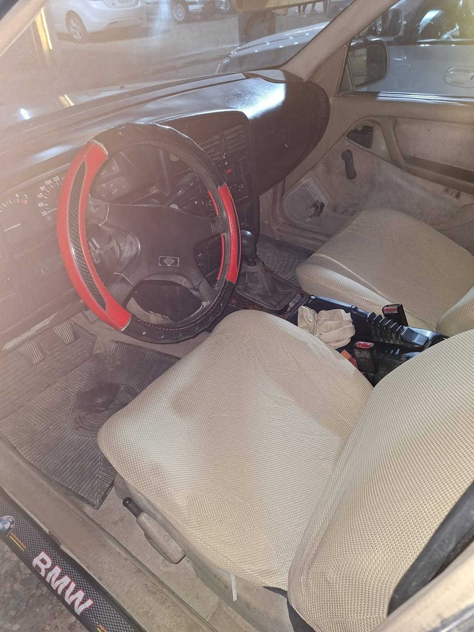 اوميكا 92
مكان الرمادي 
السعر 31 وبيه مجال 
استفسار ***********
