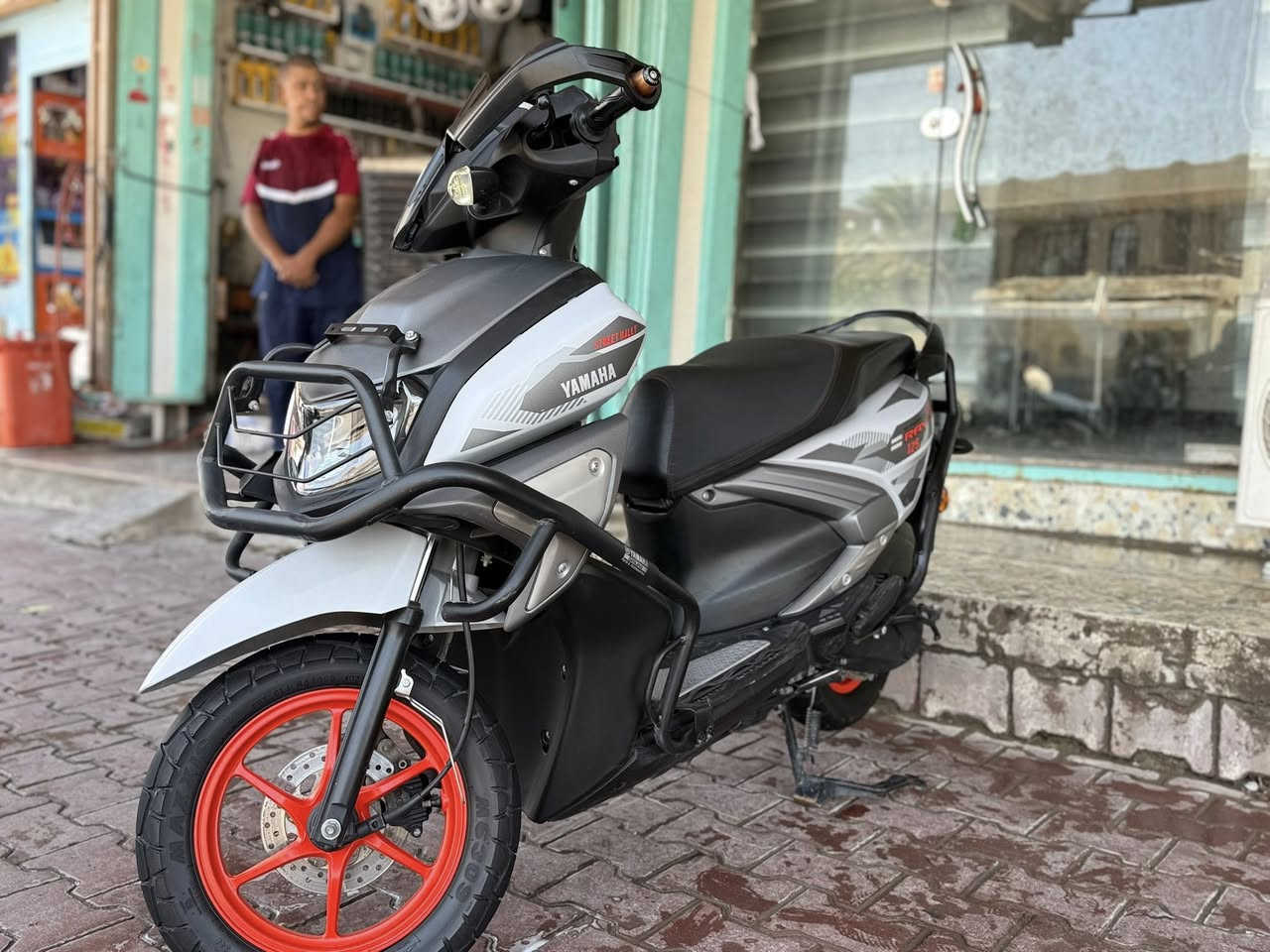 ســلام عليڪم 🤝
⭕️YAMAHA ZR  2023
مكفوله بحاله الوكاله 🩷

‏‎للاستفسار ***********☎️ ‏السماوة الحيدريه .شارع المحافظه ‏‎متوفر🟥بيع🟥شراء🟥مراوس🚦اقصاد⭐️
