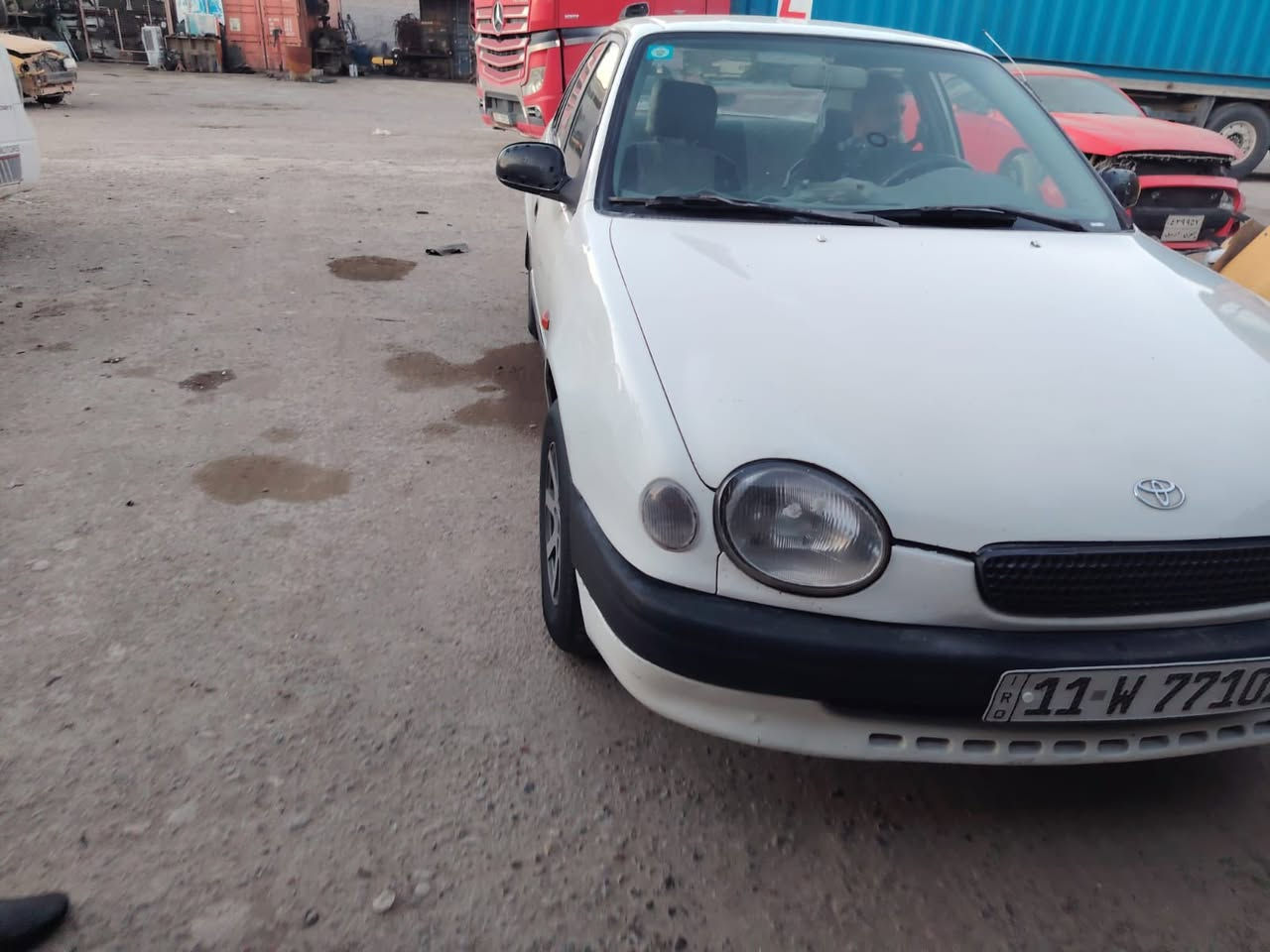 تيوتا كورلا  مديل 99 ام عيون بيها تبخير قليل
تخم تايرات جديد باتري جديد راديتر جديد صدر كامل جديد دوشمه جديدة 
ترايك وين متريد السعر 50 وبي مجال 
للاستفسار ***********
