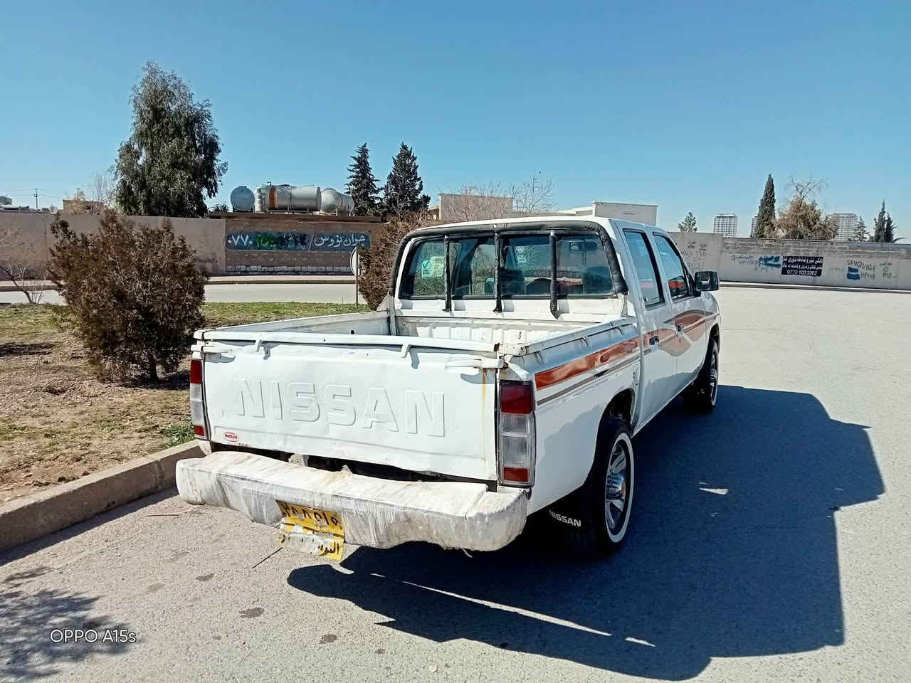 پیکاب نیسان مۆدیل1996گێڕ ئۆتۆماتیک گێڕ و مەکینەی ئەڕنەبە چوار تایەو و ویلی لۆکی لەژێرە سعر:25گەڵا گێڕ و مەکینە و ئەکسل و شانسی بەشەرت دەعمی نیە کارەبای مەزبوتە لەسلێمانیم (***********-***********) السليمانية, العراق
