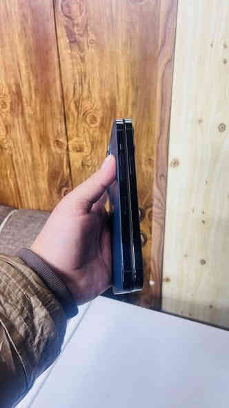 السلام عليكم ايفونات ١٢بروماكس لعدد٢
الاول مبدل بس شاشه بطاريه ٧٣ ذاكره ٢٥٦ سعر ٣٢٥ بي مجال
الثاني مبدل شاشه وبطاريه ذاكره ٢٥٦ بطاريه ١٠٠بصمه واكفه سعر ٣٠٠ بي مجال قليل مكاني بغداد *********** متواجد خاص وهاتف واتساب
