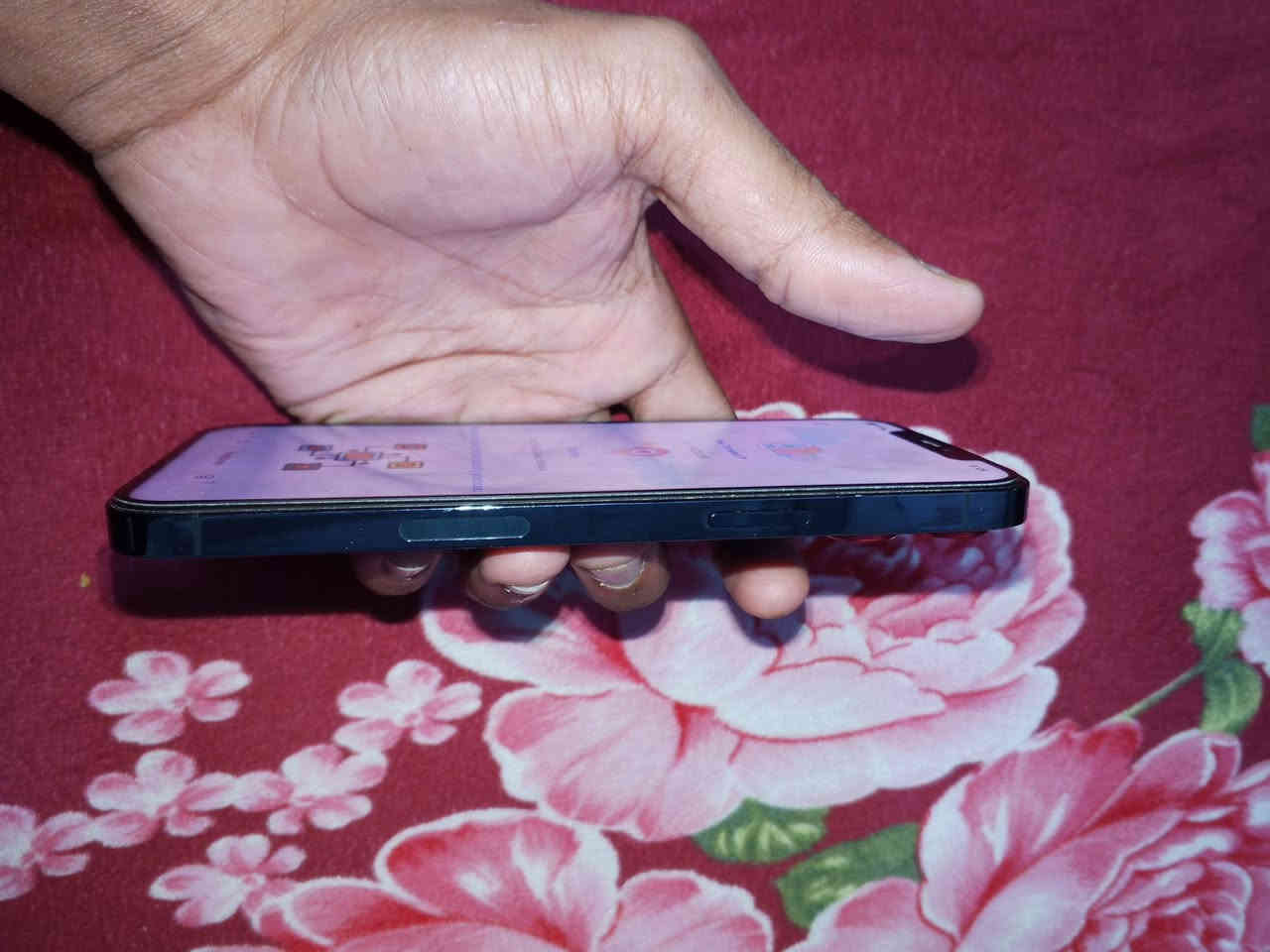 ايفون ١٢ برو ماكس أمريكي
بطاريه ٨٦ مثل ماموضح بالصوره 

الجهاز مبدل شاشه تفصيخ مالايفون ١٢ برو ماكس ثاني فقط 

الباقي كله مكفول 

تاخذه عالفحص شرط 

ذاكره 256

المكان كربلاء 

موجود ماسنجر أو تلفون ***********

السعر ٤٢٥ وبي مجال بسيط
