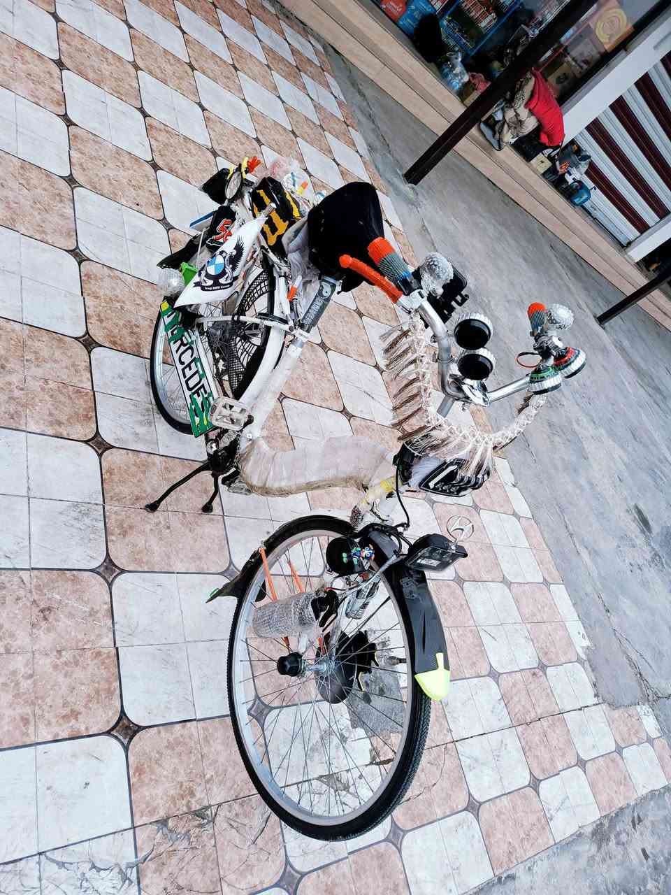 للبيع نضافه فول مواصفات فول المكان الحمزه الغربي 
السعر 200او بي مجال التواصل ***********
