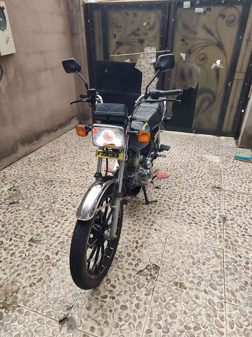 بارت سوري🏍
cc200
2025 منفيس اصلي
اوراق ✅
مكنه نضيفه بس مو كبس حيل نضيف لا دخان لا صوط
عنوانه اربيل
اربيل سعره🏍 495الف ✅منهي
✨🏍
🕰كيج شغال كله🏍🏍🏍🏍🏍🏍
*********** وتساب
