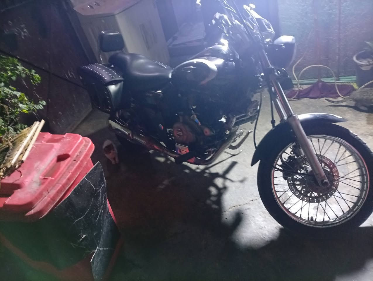 السلام عليكم دراجه هندي للبيع رقم وسنويه بغداد تحويل ثاني يوم دراجه شغاله كامله اي خلل مابيه مكاني بغداد الجديده سعره دراجه مليون ونص وبيه مجال لطيبين   ***********
