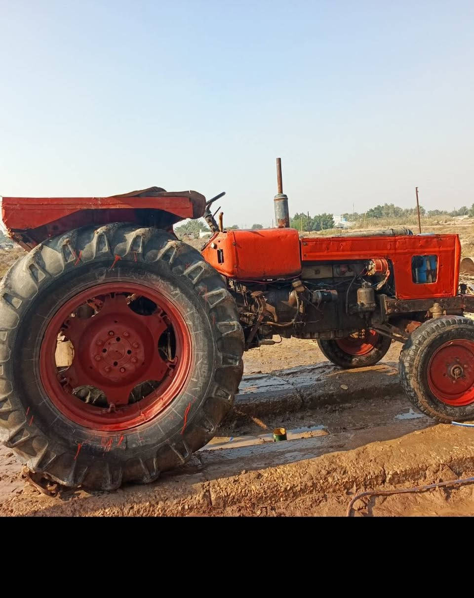 سلام عليكم مكينه عنتر للبيع مكفوله وكله شغال بم ونوزلات  استيرنه محور باور  المكينه بدون والشراي يتصل وبي خير ويتدلل *********** او ***********
