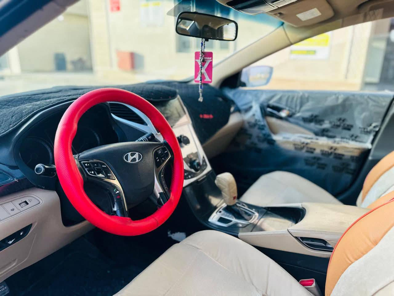 ا
السلام عليكم.   للبيع أزيرا.    موديل ١٤ 
دهوك.   دولي.    تحويل مباشر.  
محرك. ٦.    فول عدا.   بانوراما 

قطعه تبديل.  فقط.   والباقي كفاله
شرط الفحص     خليجيه 

السعر.  124. $. وبيه مجال 
رقم هاتف.  ‏‪***********‬‏
الفلوجه.    الكرمه
