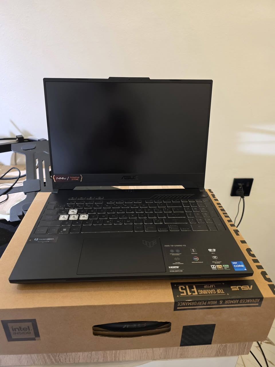 لابتوب للبيع ASUS TUF Gaming F15
السلام عليكم 
مواصفات لابتوب 
شاشة 15.6 .144Hz FHD
كرت شاشة rtx 3050 4GB.95w
معالج intel core i5.12500 H
16GB رام 
SSD1tb
الجهاز جدا نظيف وقليل الأستعمال كامل الملحقات سعره 900.000 وبيه مجال مكاني كربلاء ومتوفر توصيل..باقي التفاصيل خاص


**إذا كنت صاحب هذا الإعلان وتريد حذفه لأي سبب، رجاءا أرسل رسالة إلى الدعم الفني**