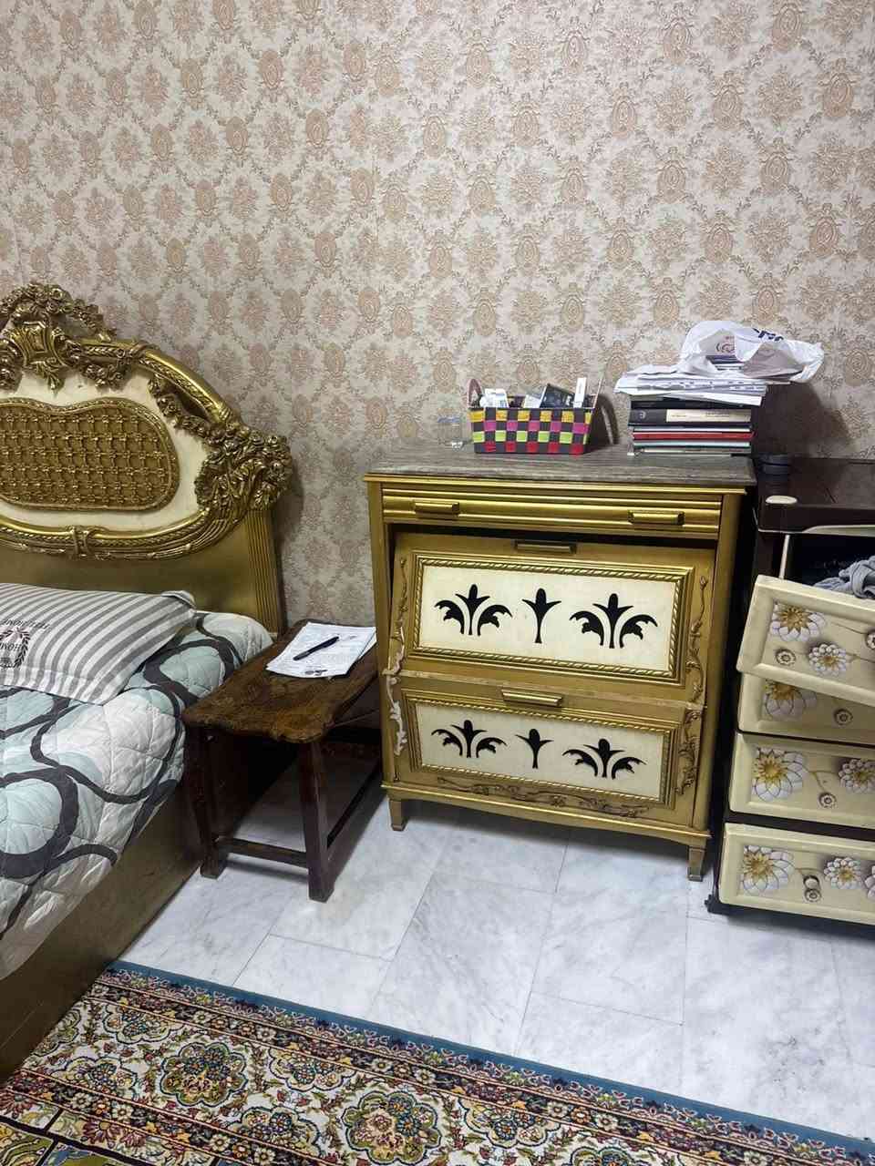 غرف نوم مصريه جاهزه مكانه المنصور لبيع ***********
