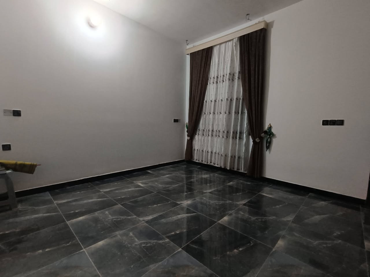 دار للبيع المساحة 210
طريق ابو الجاسم حي المهندسين 
للاستفسار اكثر الاتصال على الرقم
***********
