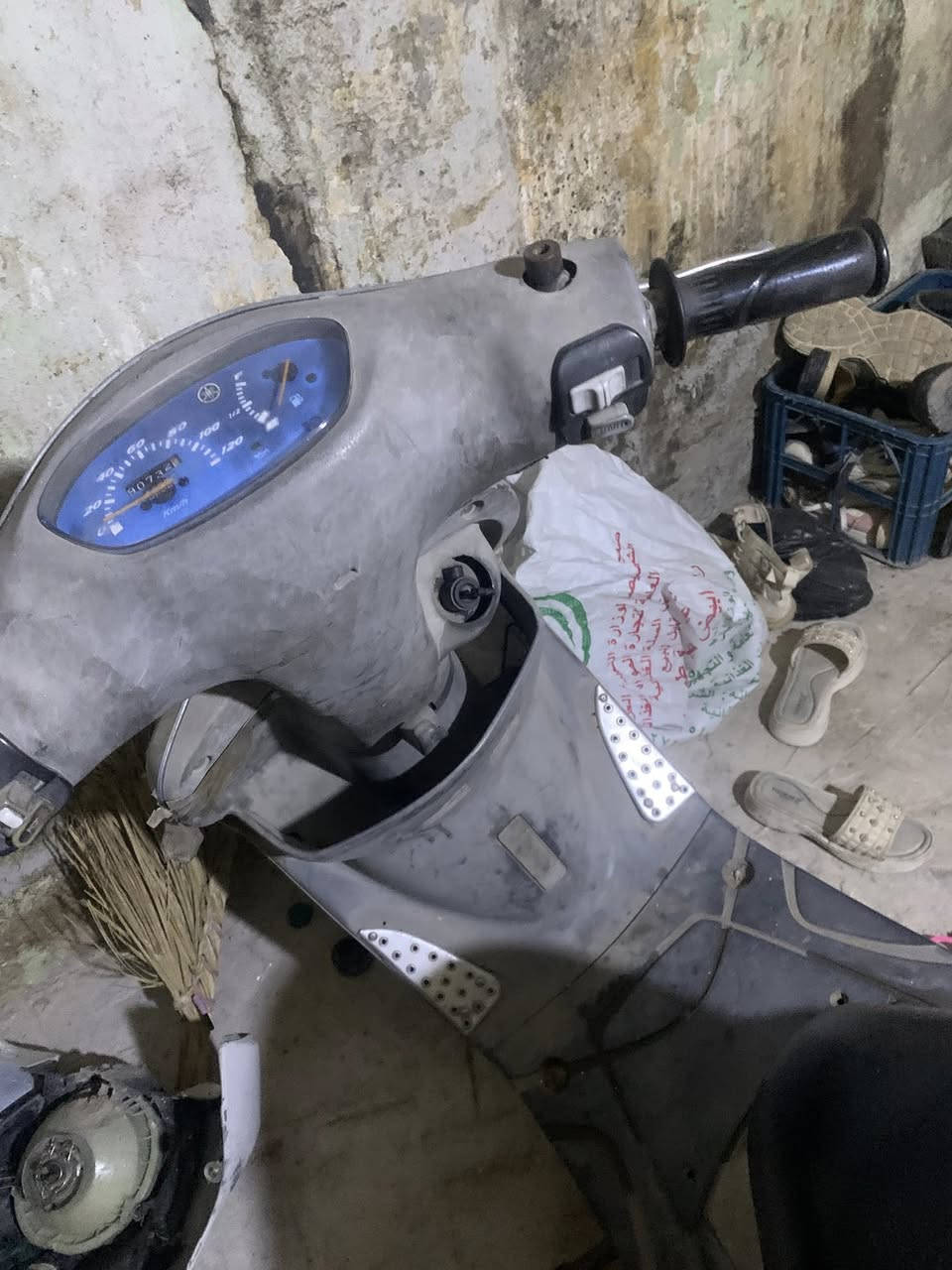 السلام عليكم ماكس منغولي كوم حديد السعر 300مكاني بغداد مدينه الصدر ***********
