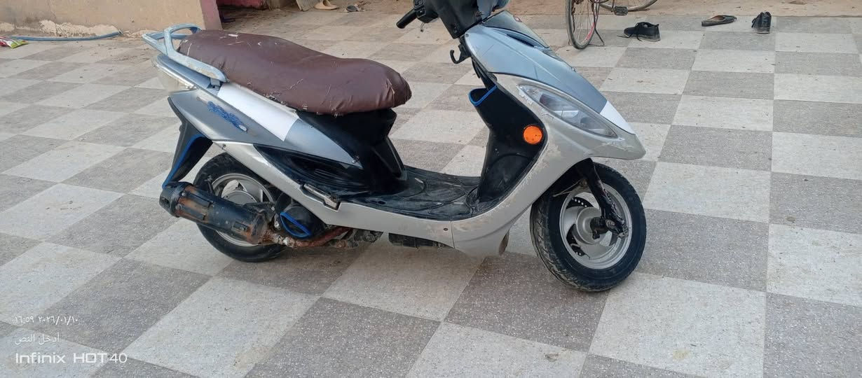 سلام عليكم دراجه كامكو جي فور
الدرجه خير من الله لاتبخر ولاتنغص الدرجه كامله كهربائيات هورن سلف نگره هندر شغال السعر خاص 🖐️


**إذا كنت صاحب هذا الإعلان وتريد حذفه لأي سبب، رجاءا أرسل رسالة إلى الدعم الفني**