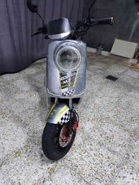 ار11 للبيع دراجه جديده صاله 3 اشهر عندي ما متعوبه  بطاريه 32 نضام رجوع...